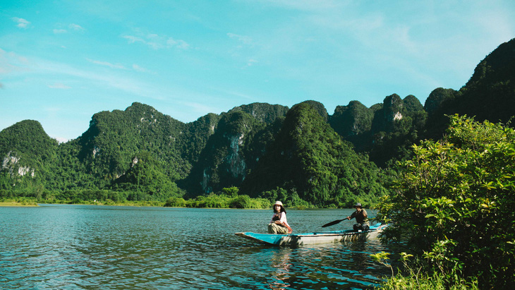 Jun Vũ hát ả đào, Đinh Ngọc Diệp hoang mang với teaser Người bất tử - Ảnh 13.