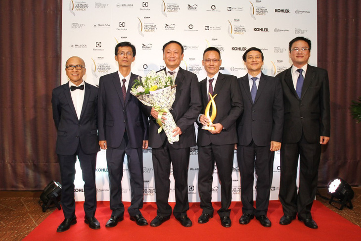 KIẾN Á nhận 7 giải thưởng tại Vietnam Property Awards 2018 - Ảnh 1.