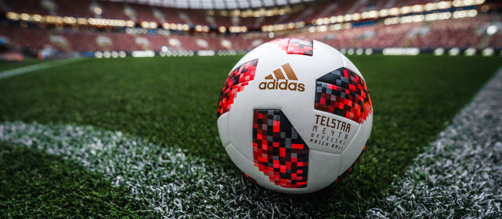 FIFA sử dụng bóng mới từ vòng knock-out World Cup 2018 - Ảnh 1.
