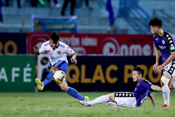 Đội đầu bảng V-League Hà Nội nhọc nhằn hạ đương kim vô địch Quảng Nam - Ảnh 2.