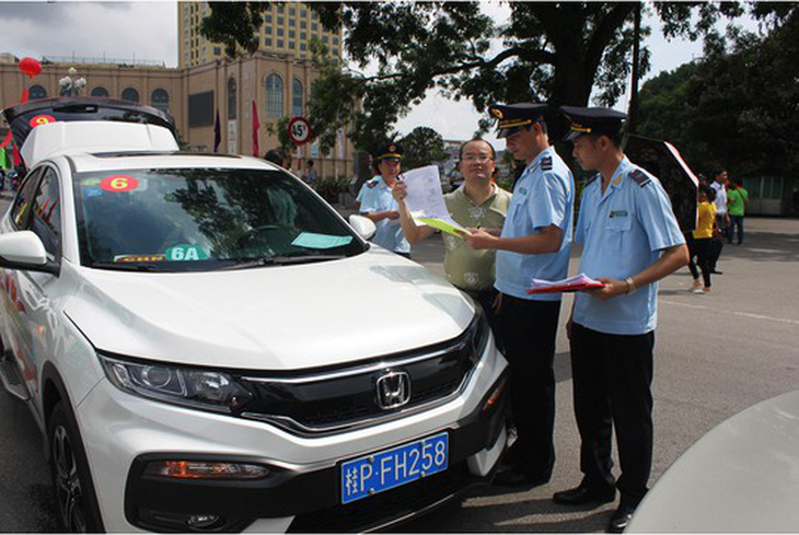 53 lượt xe du lịch tự lái Trung Quốc đã vào Quảng Ninh - Ảnh 2.