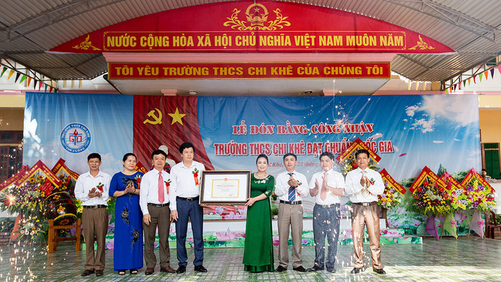 Trường THCS Chi Khê - Nghệ An đạt chuẩn quốc gia - Ảnh 2.