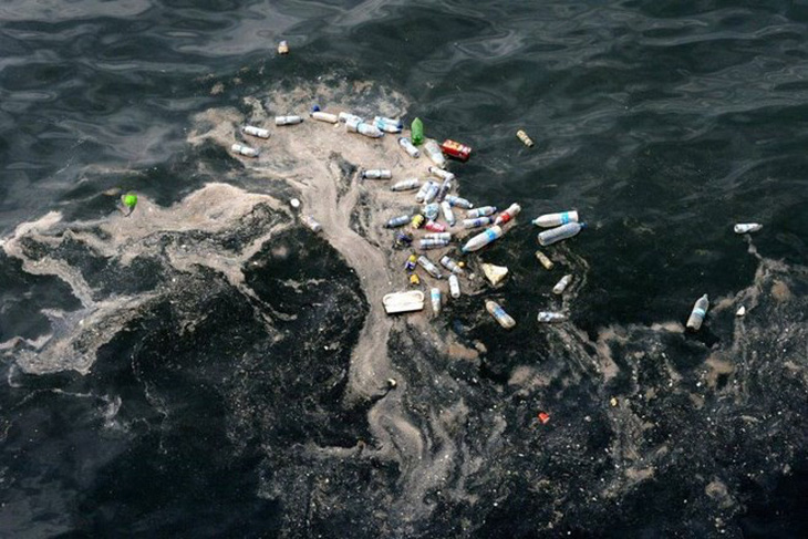 Địa Trung Hải có thể biến thành biển rác thải nhựa - Ảnh 1.