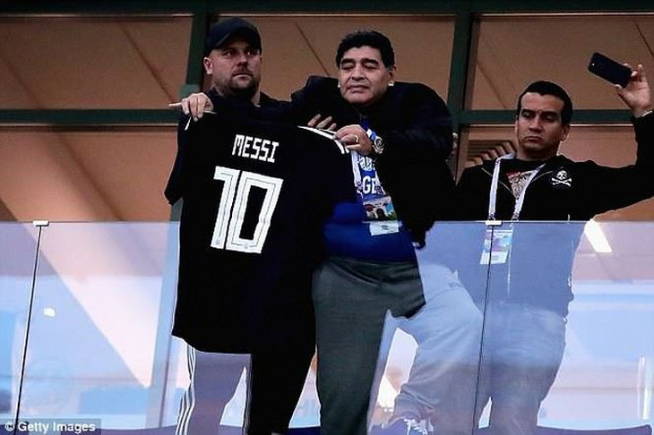 Maradona và cảm xúc của cậu bé vàng suốt hành trình World Cup - Ảnh 2.