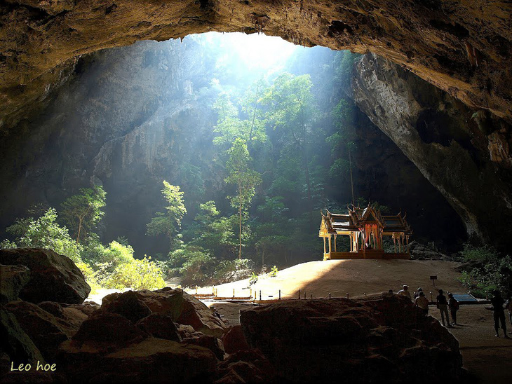 Tâm linh huyền bí trong các hang động ở miền bắc Thái Lan - Ảnh 3.