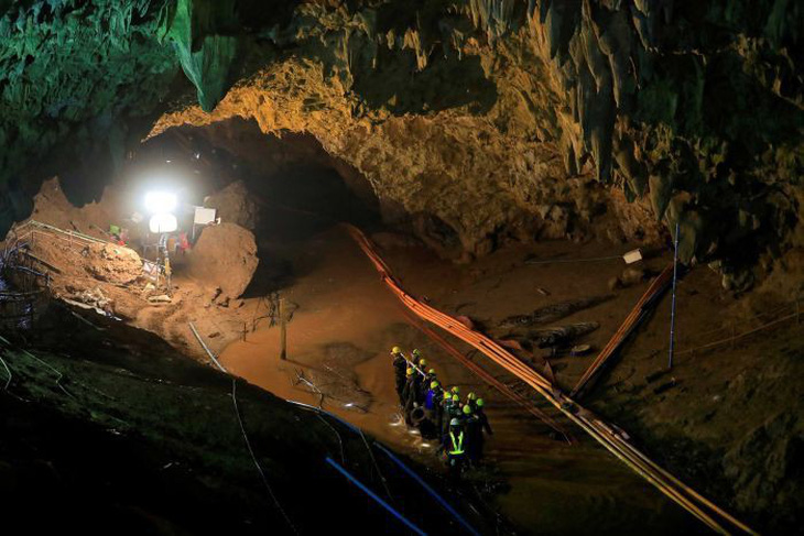 Tâm linh huyền bí trong các hang động ở miền bắc Thái Lan - Ảnh 1.