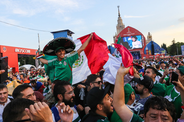 Muôn màu Fan Fest của World Cup 2018 - Ảnh 9.