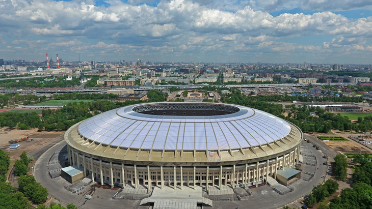 Ngắm sân vận động khổng lồ nơi diễn ra chung kết World Cup 2018 - Ảnh 3.