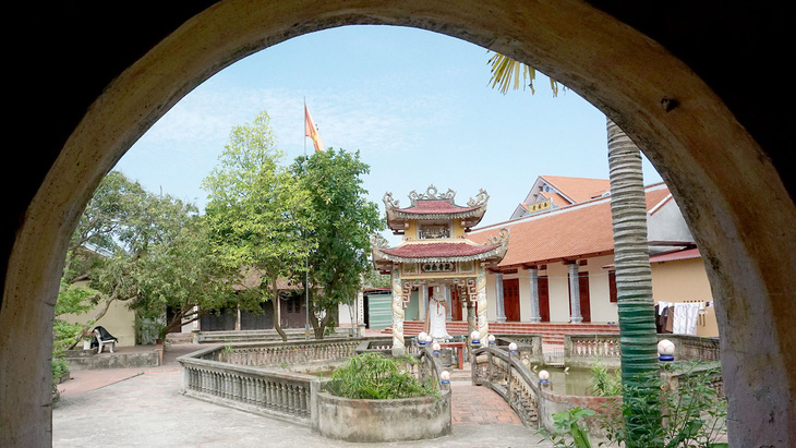 Bảo vật lưu lạc của nhà chùa: Chuông vua - Ảnh 2.