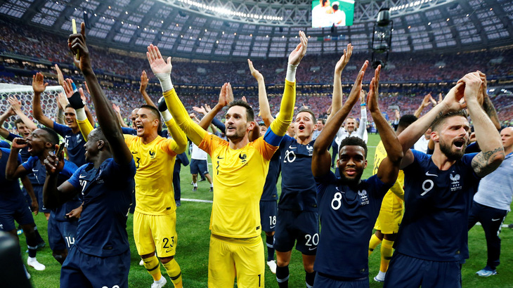 Pháp vô địch World Cup: Đồng tiền đắt đã được xắt ra miếng - Ảnh 1.