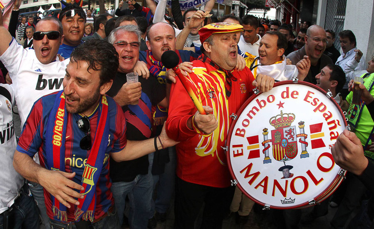 Manolo - cầu thủ thứ 12 của Tây Ban Nha suốt 36 năm - Ảnh 5.