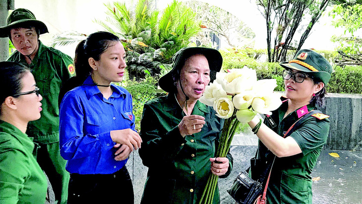 10 nữ thanh niên xung phong Đồng Lộc: nửa thế kỷ yêu thương và bất tử - Ảnh 1.