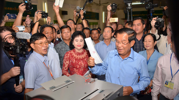Bầu cử Quốc hội Campuchia: thắng lợi kép của CPP - Ảnh 1.