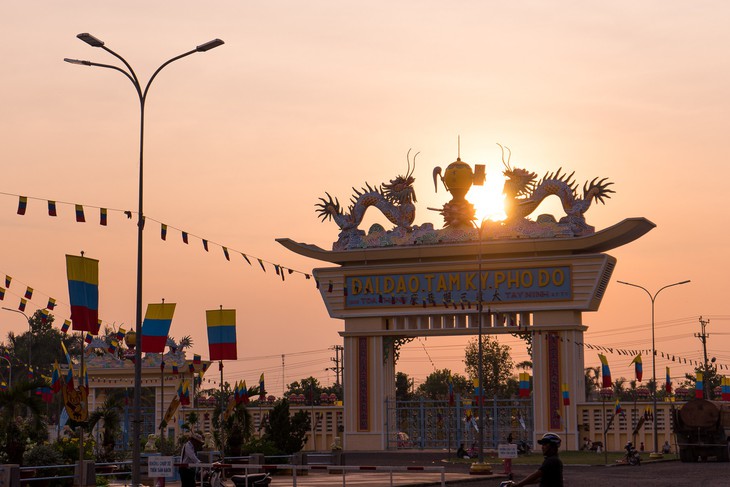 Cặp đôi rủ nhau bán hết tài sản, sống du mục mỗi nước 91 ngày - Ảnh 17.