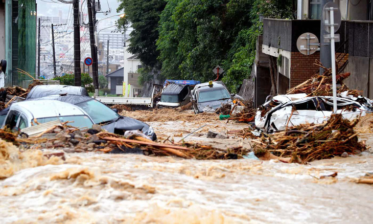 Ít nhất 76 người chết vì mưa lớn ở Nhật - Ảnh 1.