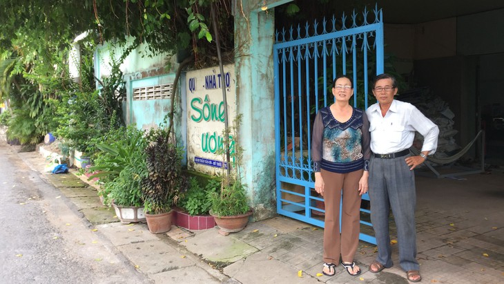 Mua lại nhà đất... của mình - Ảnh 1.