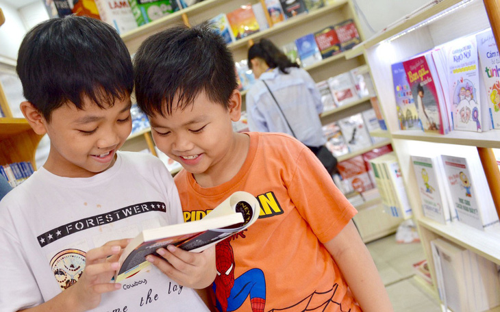 Sách Việt: Yếu và thiếu sách thiếu nhi "made in Vietnam"