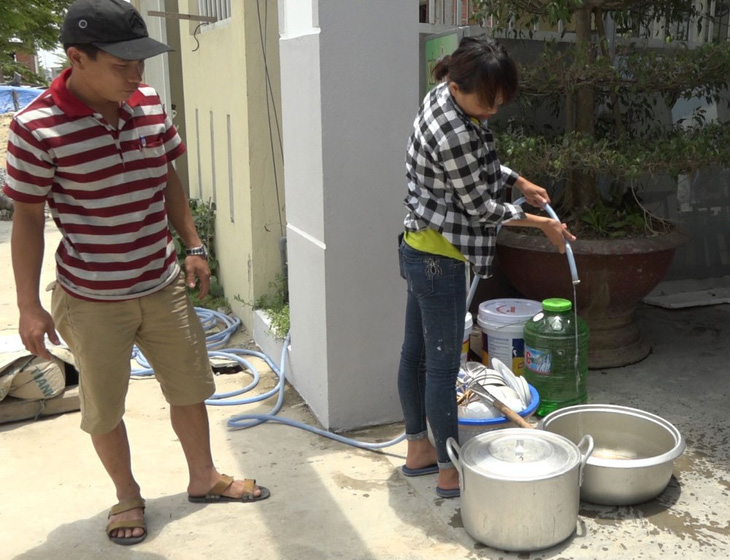 Nhiễm mặn nặng, Đà Nẵng xin nước thủy điện - Ảnh 1.