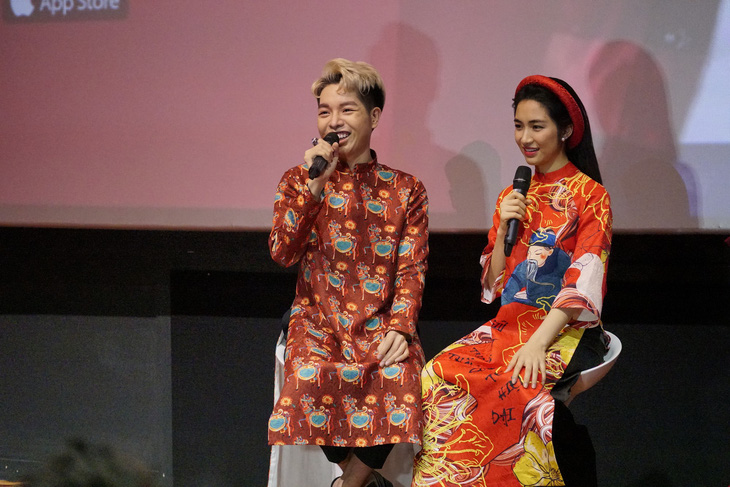 Đức Phúc, Hòa Minzy chọc ghẹo khán giả khi ra mắt MV Tết - Ảnh 3.