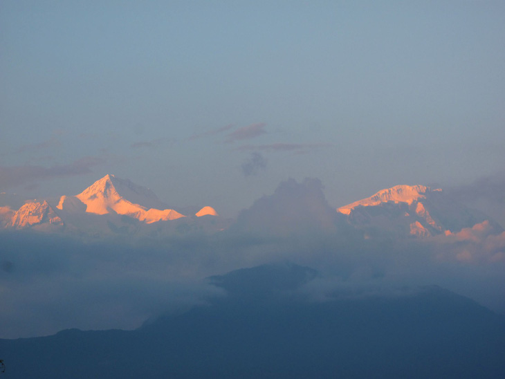 Đến Sarangkot ngắm bình minh trên dãy Himalaya - Ảnh 5.