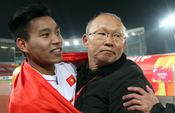 U-23 Việt Nam xúc động mãnh liệt sau trận thắng Qatar - Ảnh 7.