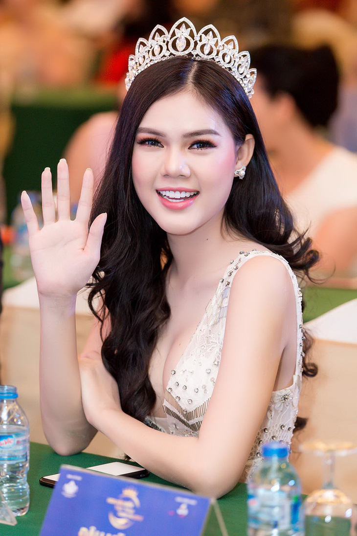 Á hậu Khánh Phương đồng hành cùng Hoa hậu biển  - Ảnh 4.