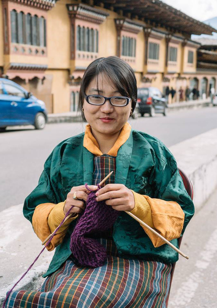 Hạnh phúc là mỉm cười ở Bhutan - Ảnh 10.