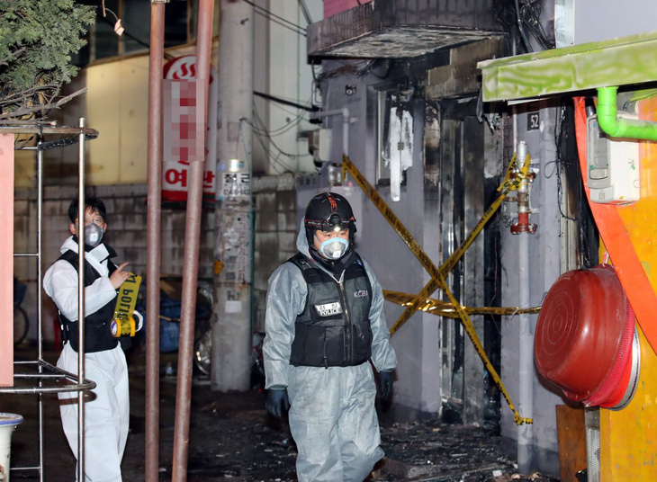 Say xỉn, phóng hỏa đốt nhà nghỉ làm chết 5 người ở Hàn Quốc - Ảnh 1.