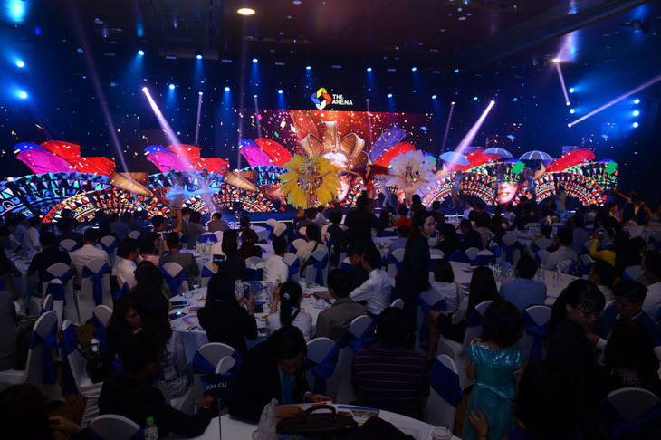 Gần 500 khách hàng TP.HCM tham dự lễ ra mắt The Arena - Ảnh 2.