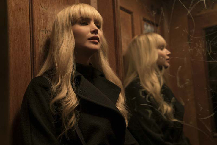 Red Sparrow: Jennifer Lawrence dùng nhan sắc hạ gục mục tiêu - Ảnh 6.