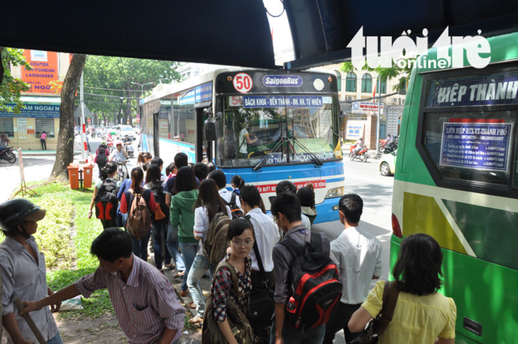 TP.HCM điều chỉnh lộ trình xe buýt số 43 để phục vụ người dân - Ảnh 1.