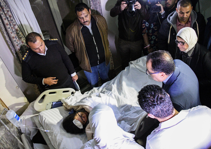 Ngày 2-1: hồi hương thi hài 3 nạn nhân vụ đánh bom ở Ai Cập - Ảnh 1.