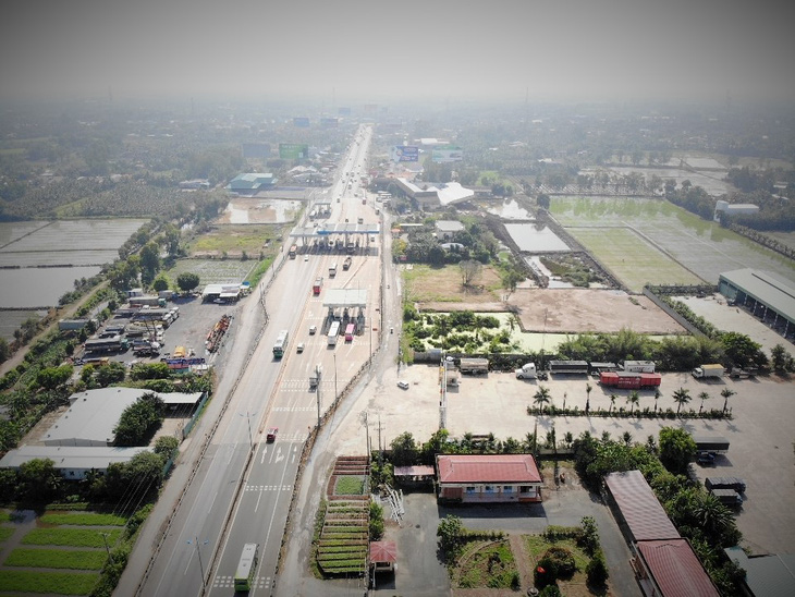 Cao tốc TP.HCM - Trung Lương: Vẫn kiểm soát xe để tránh bị biến thành đường làng - Ảnh 1.