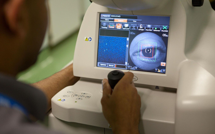Áp dụng AI để phát hiện sớm các bệnh về mắt và ung thư
