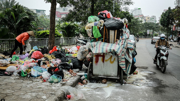 Vụ dân chặn xe chở rác ở Hà Nội:Tái định cư cho dân trong quý 2-2019 - Ảnh 1.