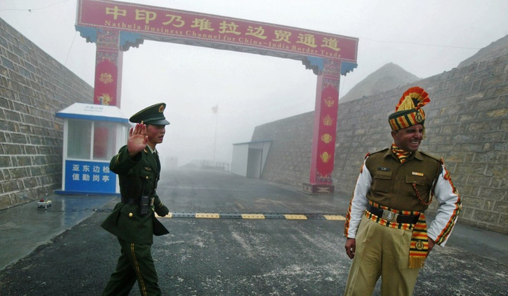 Ấn Độ chi 2,9 tỉ USD xây đường sát biên giới đề phòng Trung Quốc? - Ảnh 1.