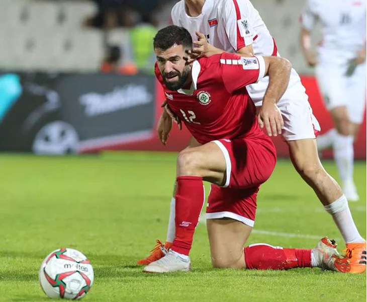 Cầu thủ Lebanon tiếc hùi hụi sau khi mất vé vào tay Việt Nam - Ảnh 1.