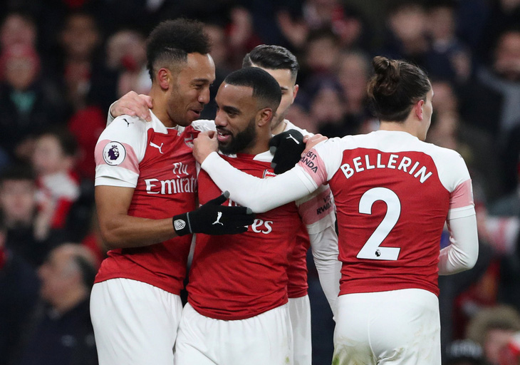 Arsenal hạ gục Chelsea tại Emirates - Ảnh 1.