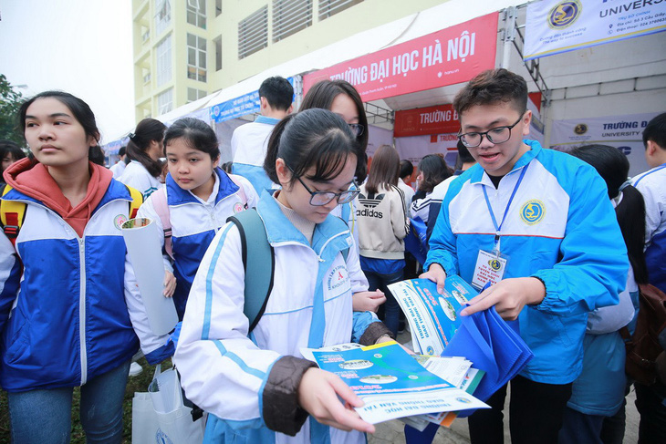 Học sinh Thanh Hóa hỏi yêu nghề nhưng sợ… thất nghiệp, làm sao? - Ảnh 11.