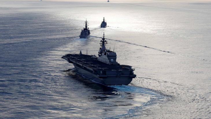 Nhật phản đối gọi vùng biển chung với Hàn Quốc là Biển Đông - Ảnh 1.