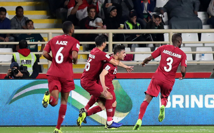Hạ Iraq, Qatar đoạt vé cuối vào tứ kết Asian Cup 2019
