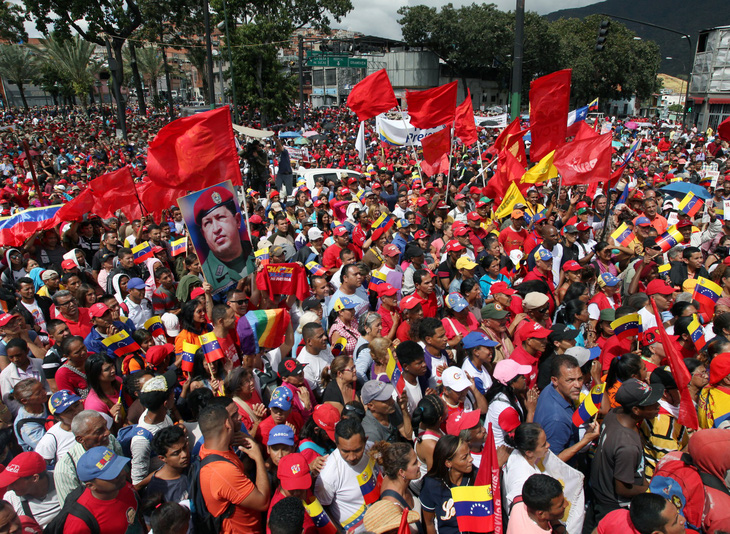 Mỹ công nhận tổng thống lâm thời mới tại Venezuela, biểu tình lan rộng - Ảnh 9.