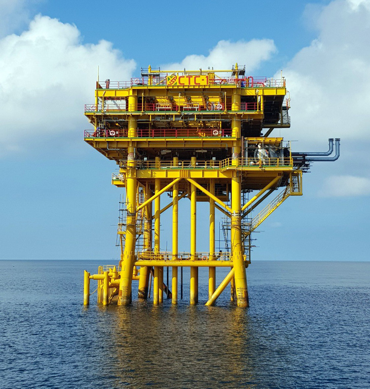 Vietsovpetro đón dòng dầu 1.630 tấn/ngày - Ảnh 1.