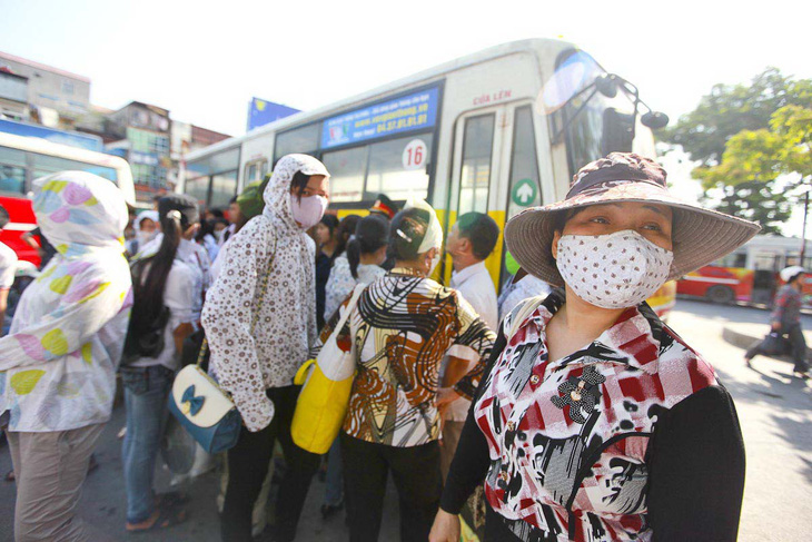 Ô nhiễm không khí ở Hà Nội từ xấu đến nguy hại - Ảnh 2.