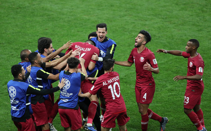 Đè bẹp UAE, Qatar gặp Nhật ở chung kết Asian Cup 2019