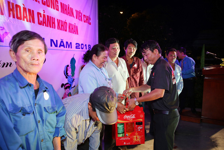 Cùng Coca-Cola mở lòng đón Tết, lan toả điều tốt đẹp - Ảnh 2.