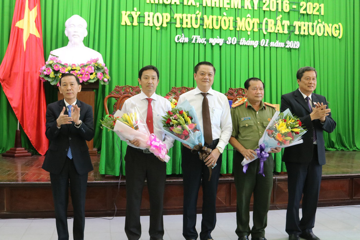 Chủ tịch quận Ninh Kiều được bầu làm phó chủ tịch UBND TP Cần Thơ - Ảnh 2.