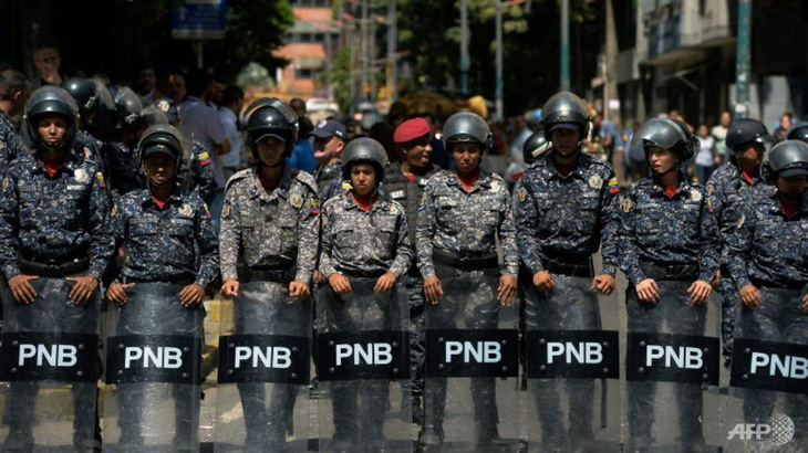 Venezuela bắt giữ 5 nhà báo nước ngoài - Ảnh 1.