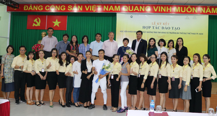 Học viện khoa học tâm thức Những Trái Tim Vàng tại trường ĐH TDTT TP.HCM - Ảnh 2.