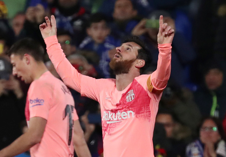 Song sát Messi - Suarez giúp Barca thẳng tiến - Ảnh 2.